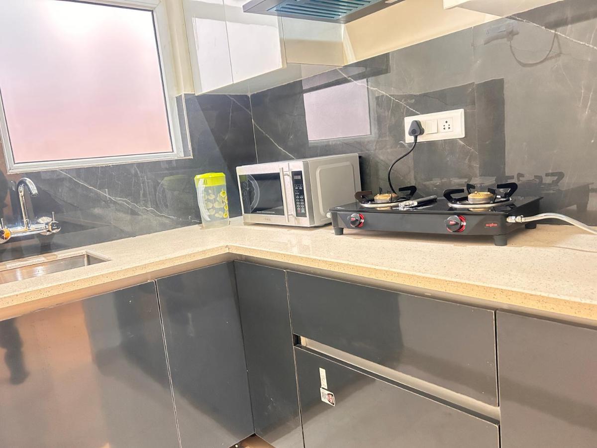 Lime Tree Service Apartment - Medanta Medicity, Гургаон Екстериор снимка
