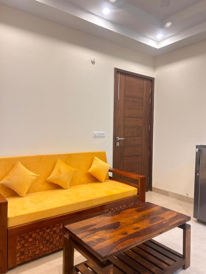 Lime Tree Service Apartment - Medanta Medicity, Гургаон Екстериор снимка