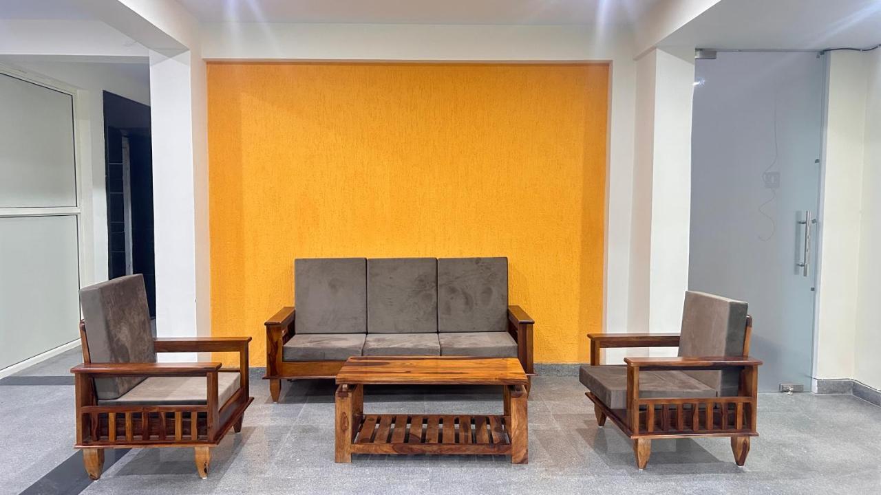 Lime Tree Service Apartment - Medanta Medicity, Гургаон Екстериор снимка